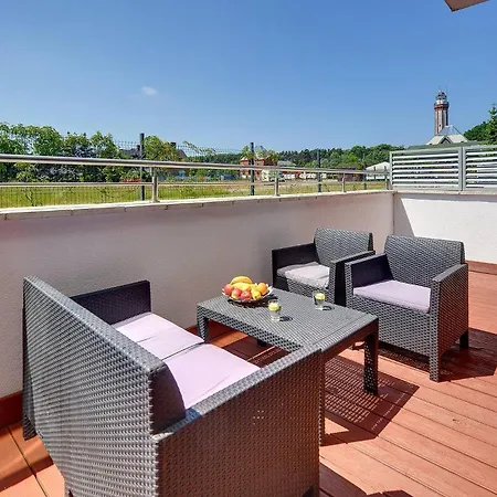 Apartment Eleganckie Sun Seasons 24 Blisko Plazy Z Parkingiem By Renters *