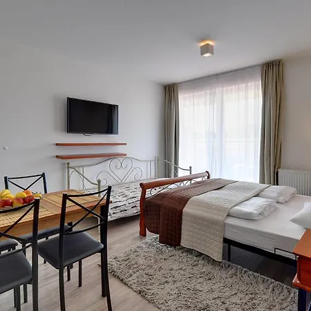 Eleganckie Sun Seasons 24 Blisko Plazy Z Parkingiem By Renters * Niechorze