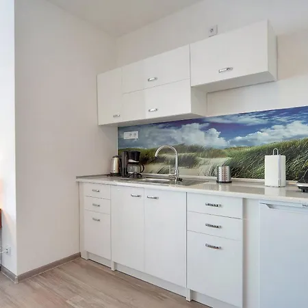 Apartment Eleganckie Sun Seasons 24 Blisko Plazy Z Parkingiem By Renters Niechorze