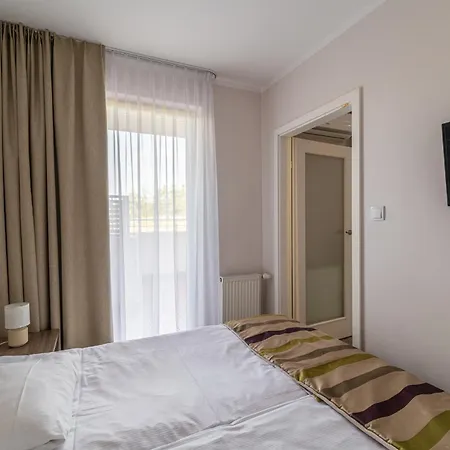 Apartment Eleganckie Sun Seasons 24 Blisko Plazy Z Parkingiem By Renters *